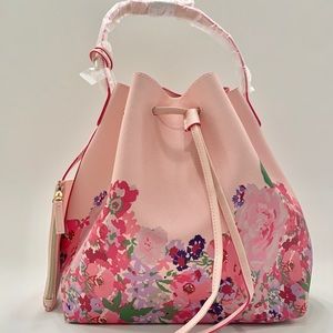 ESTEE LAUDER DRAWSTRING BAG